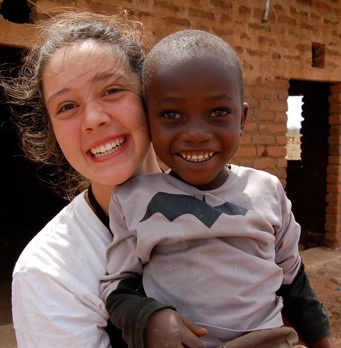 Riley Banks (17) Opened a School in Kenya