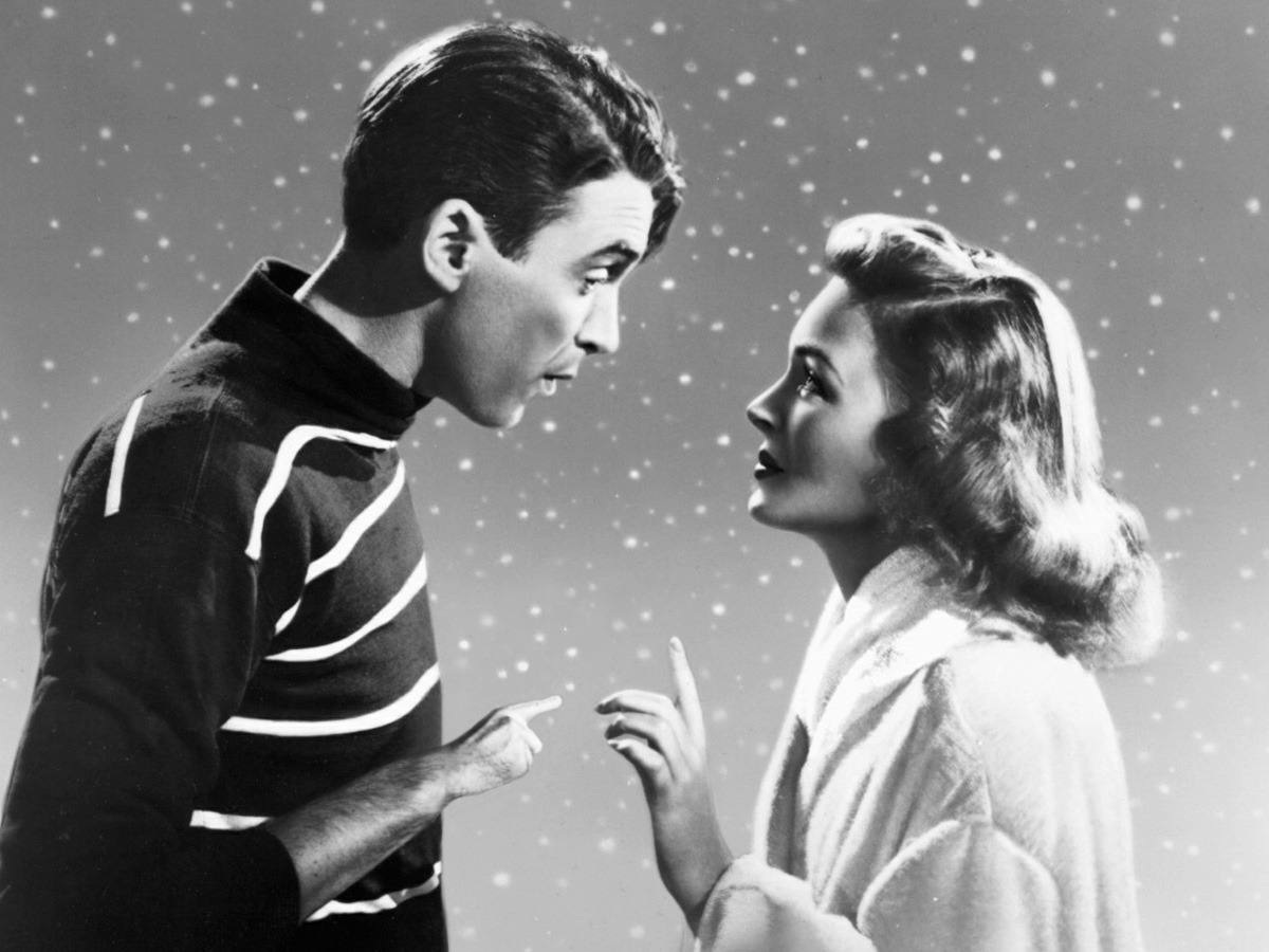 Mary’s Heroism in “It’s a Wonderful Life”